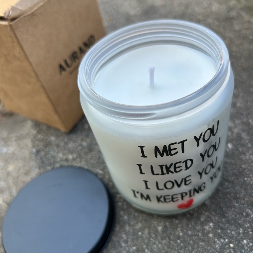 i met you i like you im keepin youWhite Candle with Romantic Quote and Black Lid - Picture 7 of 7